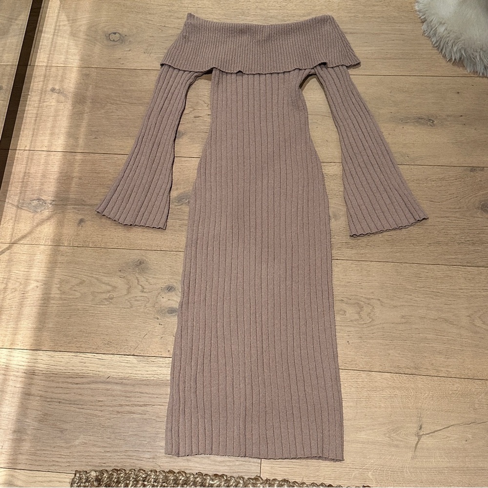 Meshki Off-Shoulder Ribbed Knit Dress - Picture 2 of 4